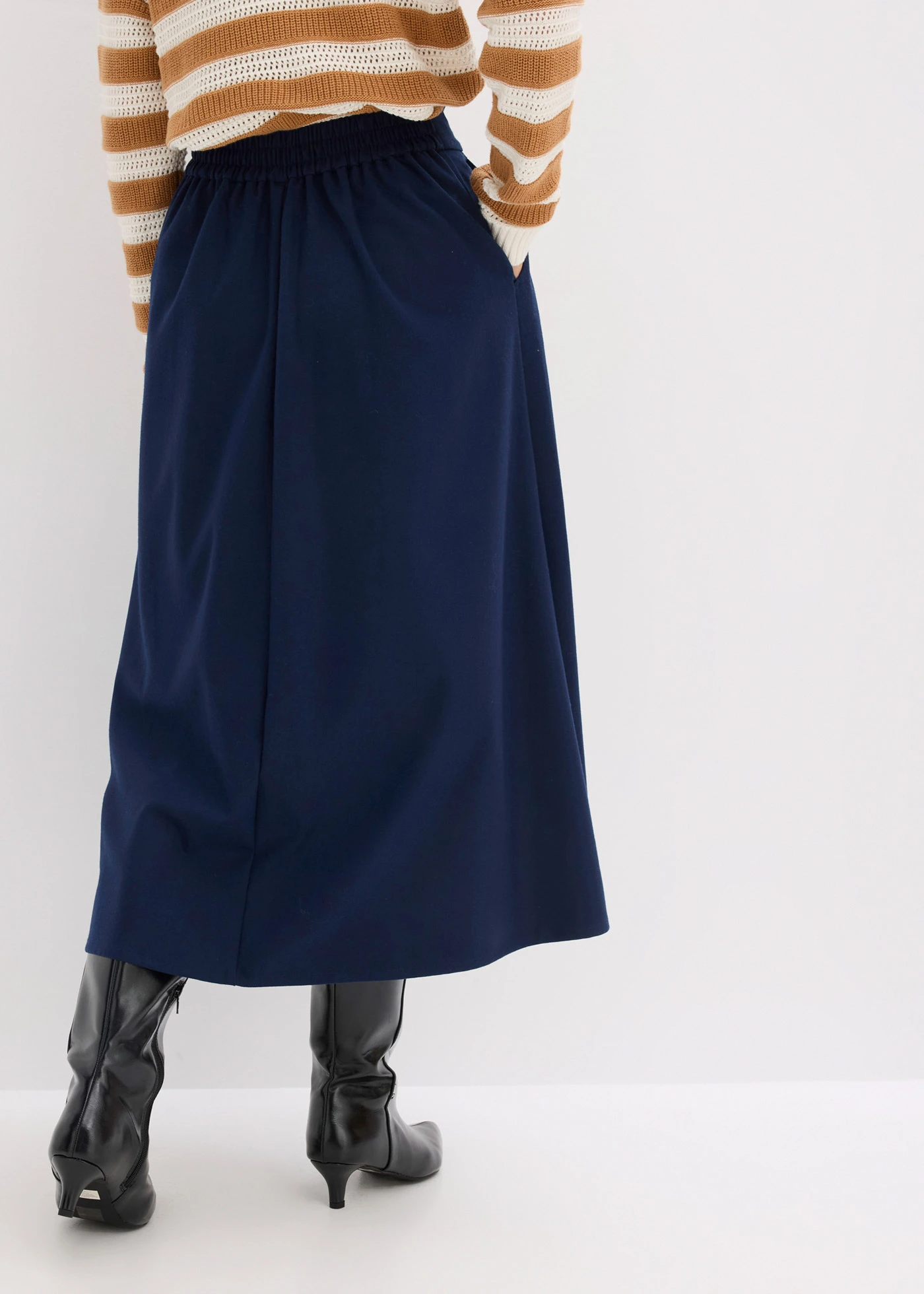 Fustă plisată • bleumarin • magazin bonprix