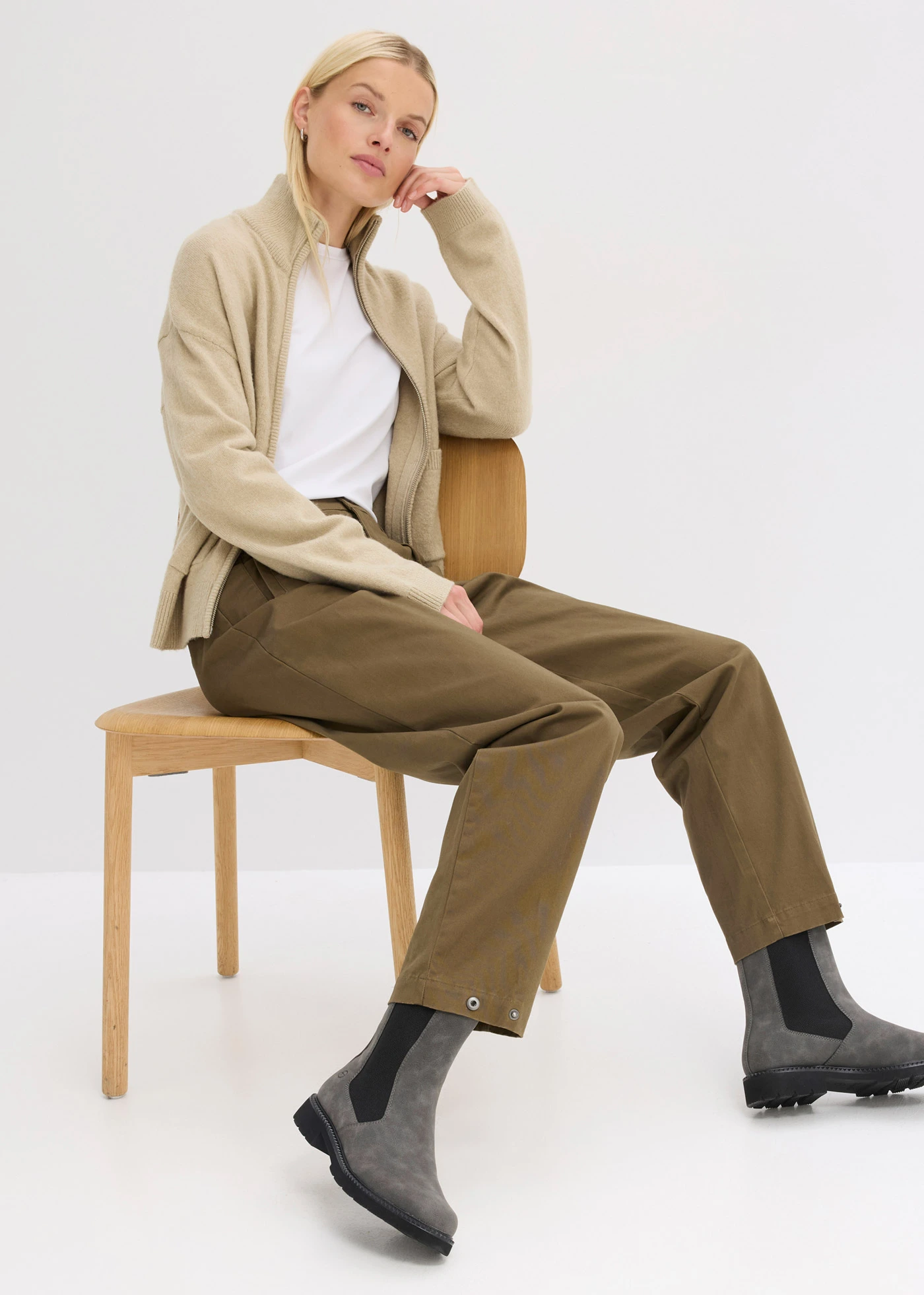 Kalhoty typu Barrel • olivově zelená • bonprix obchod