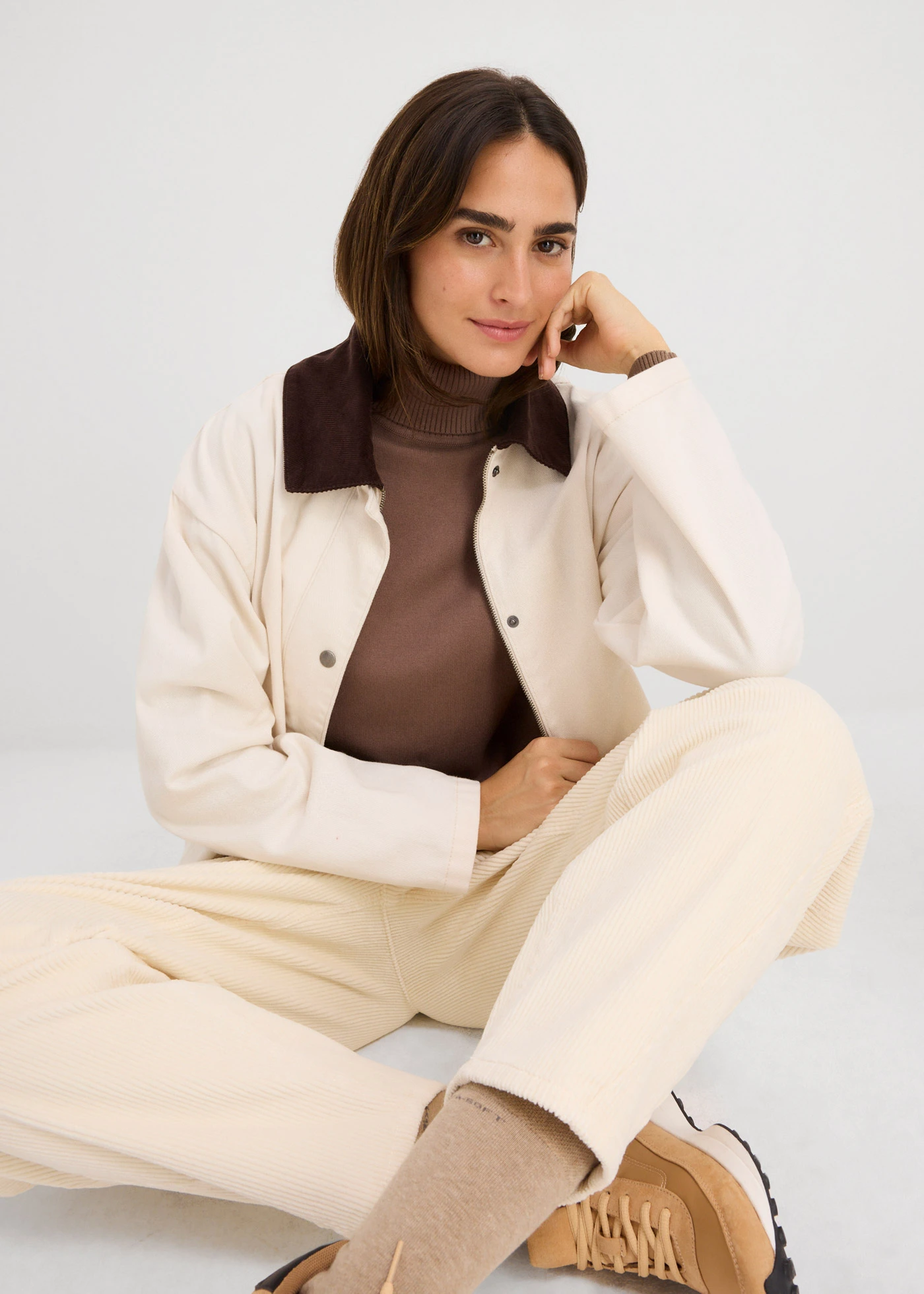 Svetr s rolákovým límcem • hliněná hnědá • bonprix obchod