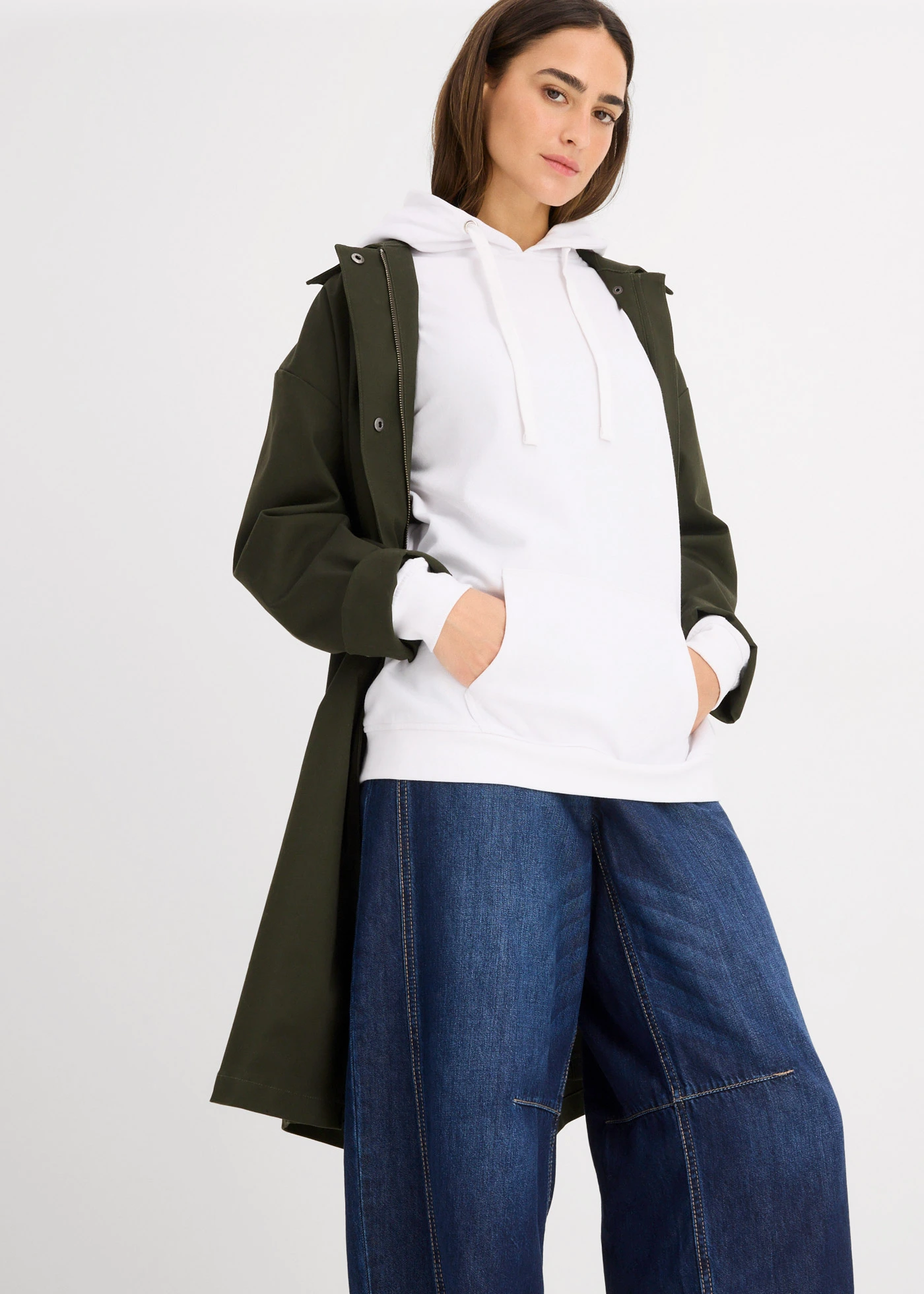 Mikina s kapucí • bílá • bonprix obchod