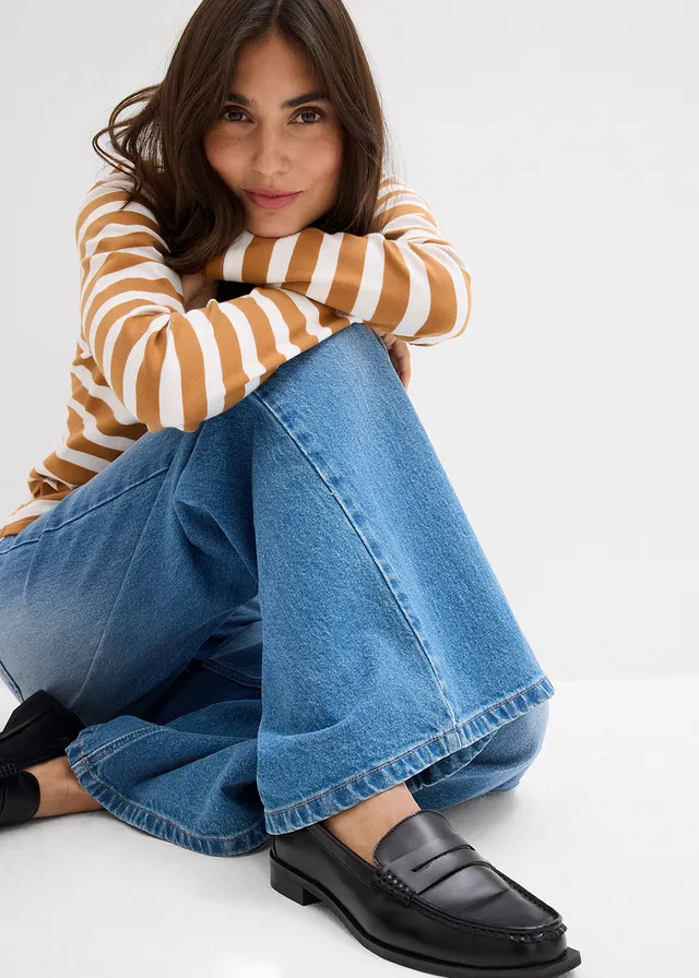 Wide leg jeans, mid waist • middenblauw denim used • product-page.page-title-suffix