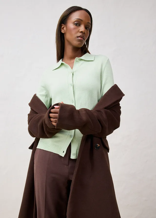 Fijn gebreide trui van zachte wolmix donkerbruin