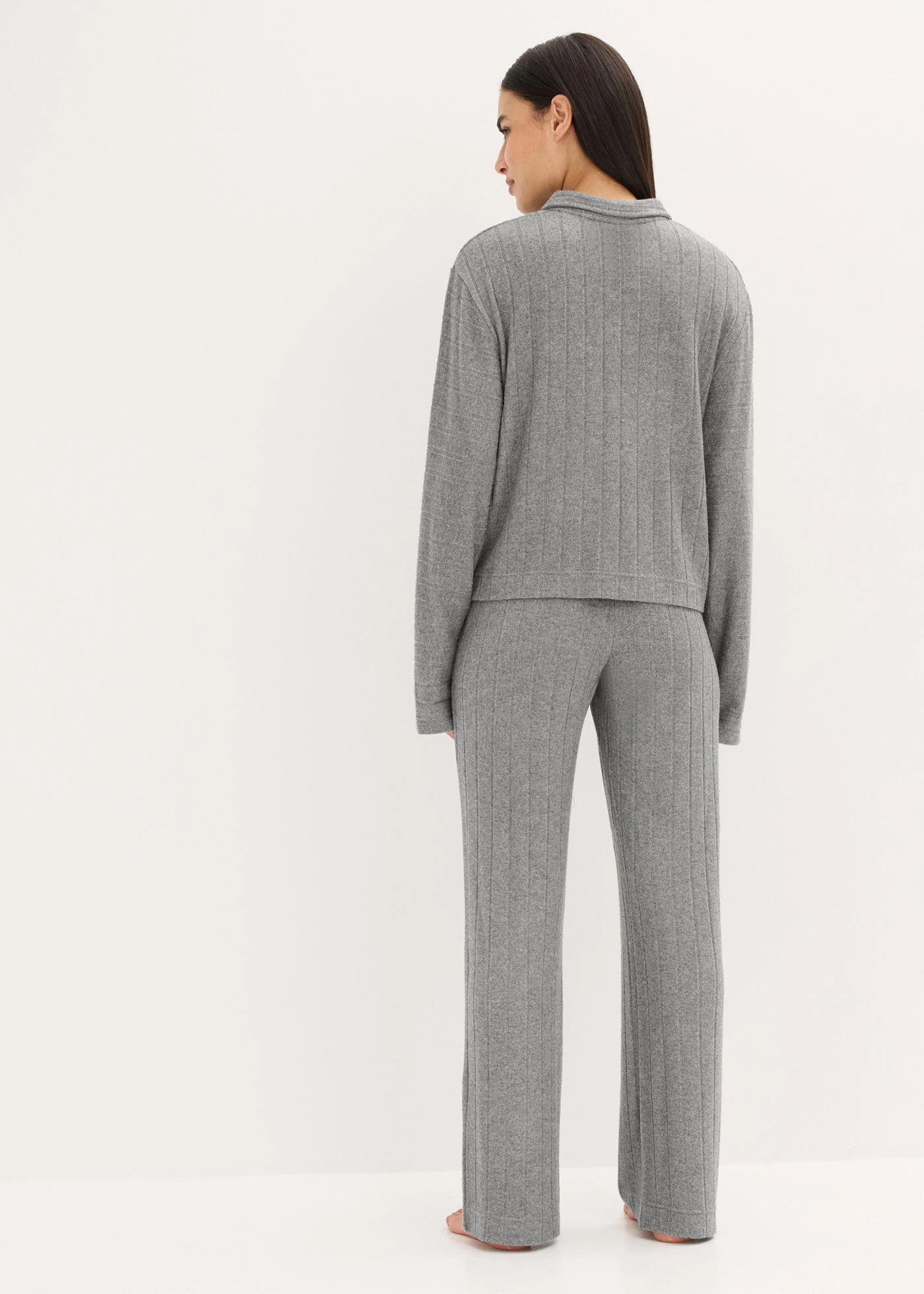 Domácí souprava z měkkého žebrovaného materiálu, oversize • šedý melír • bonprix obchod