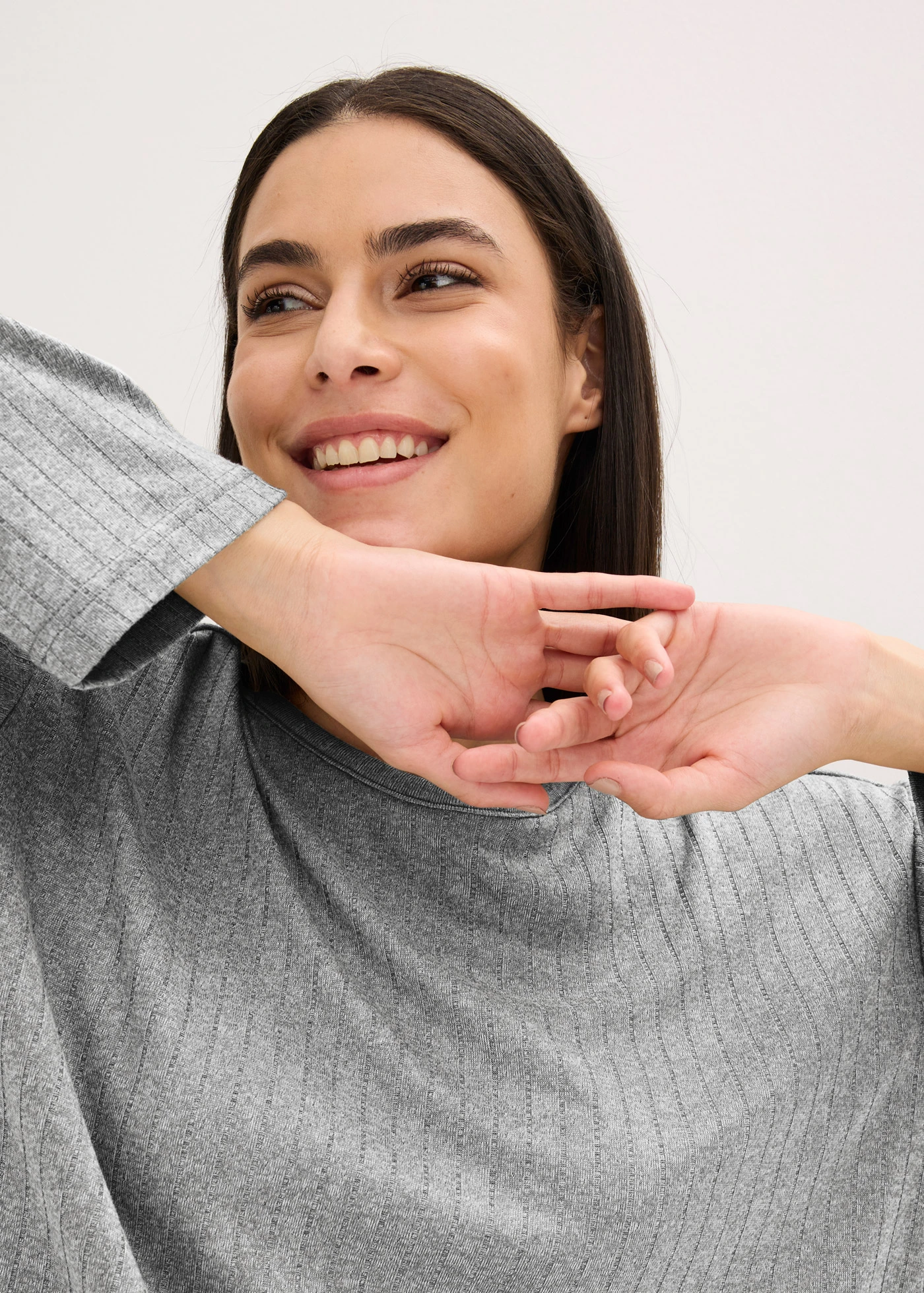Pyjama doux en jersey pointelle • gris clair chiné • product-page.page-title-suffix