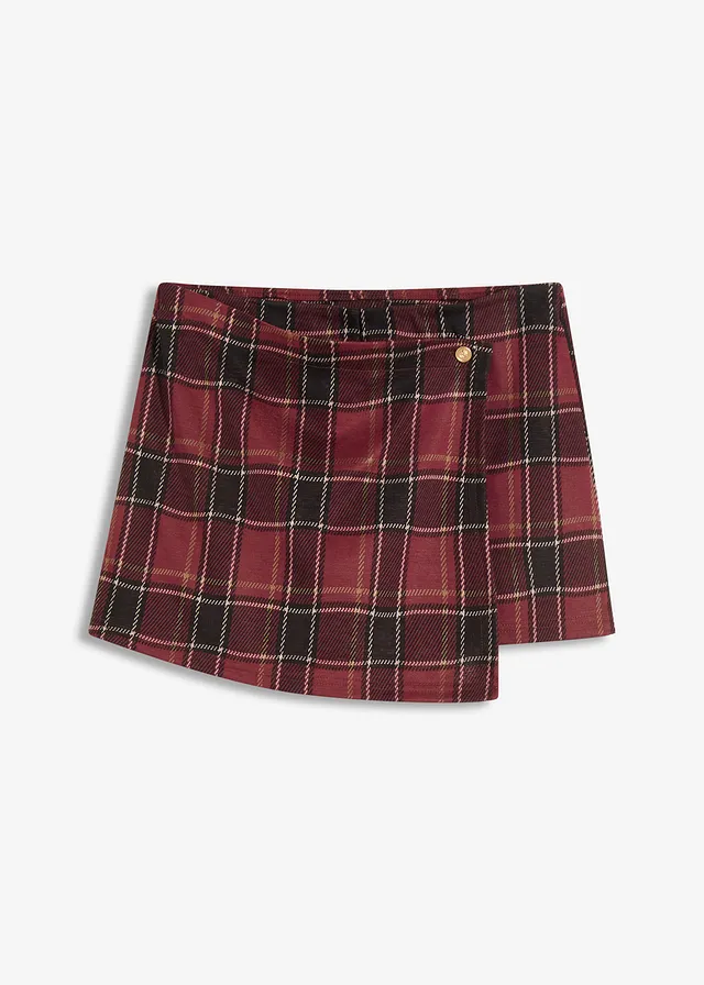 Šortková sukňa s ozdobnou gombičkou