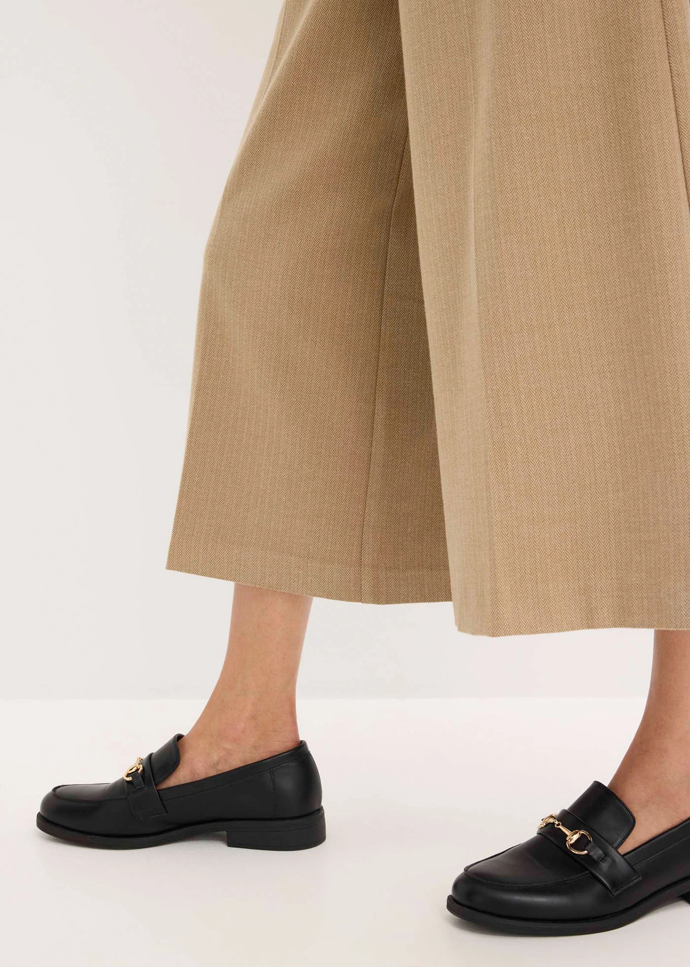 Halszálkamintás nadrág gyapjú hatású anyagból • dióbarna melírozott • bonprix áruház