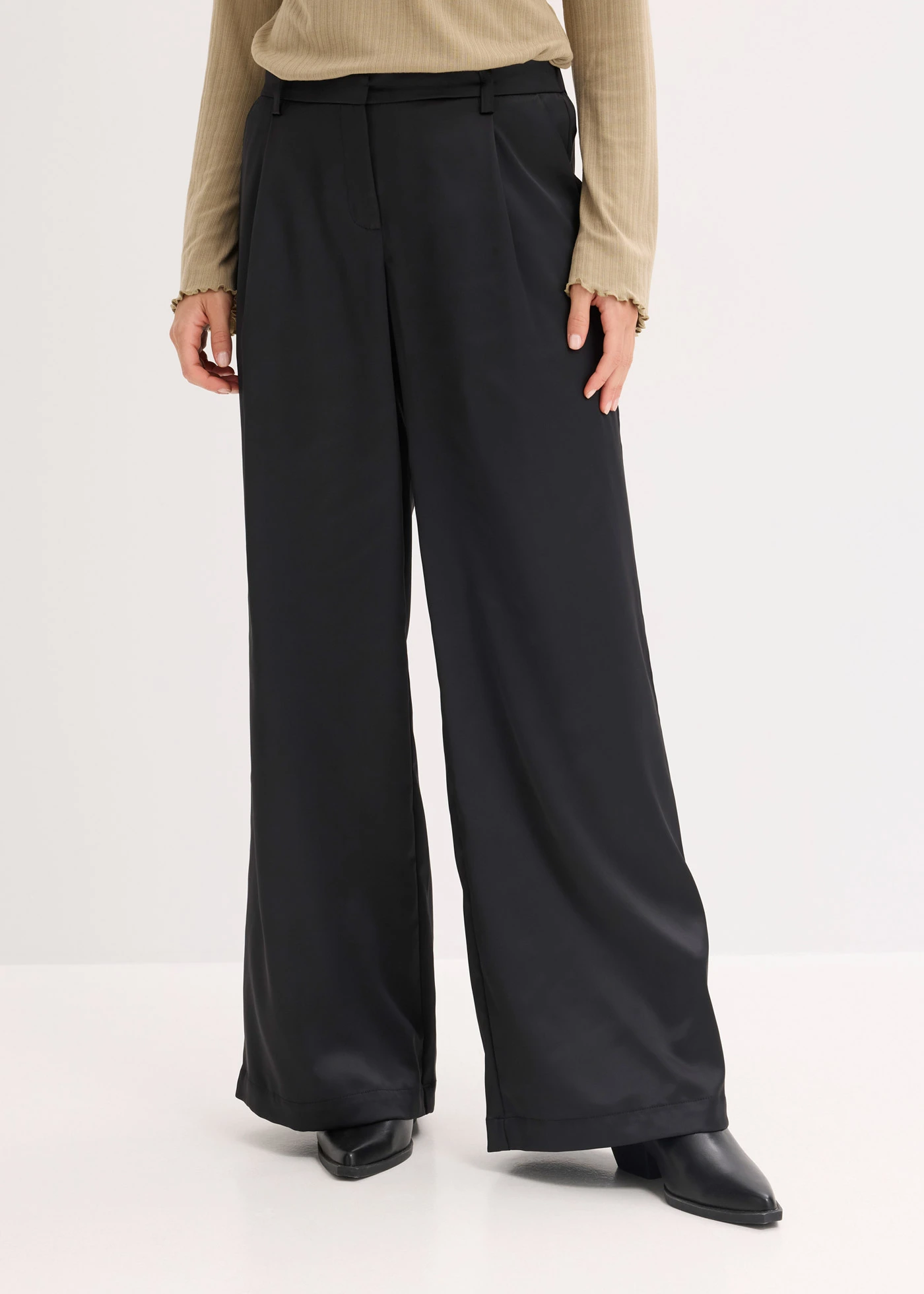 Pantalon de tailleur satiné • noir • product-page.page-title-suffix