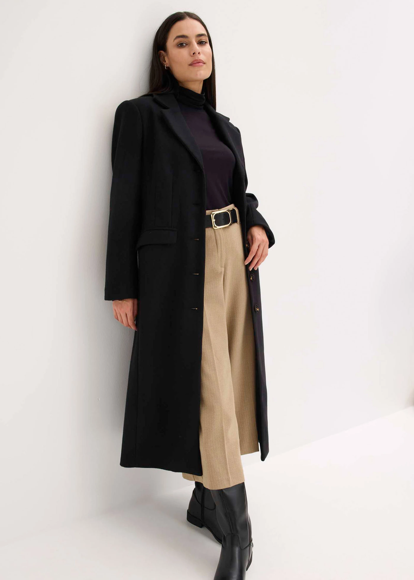 Kabát gyapjú hatású anyagból, maxi hosszban • fekete • bonprix áruház