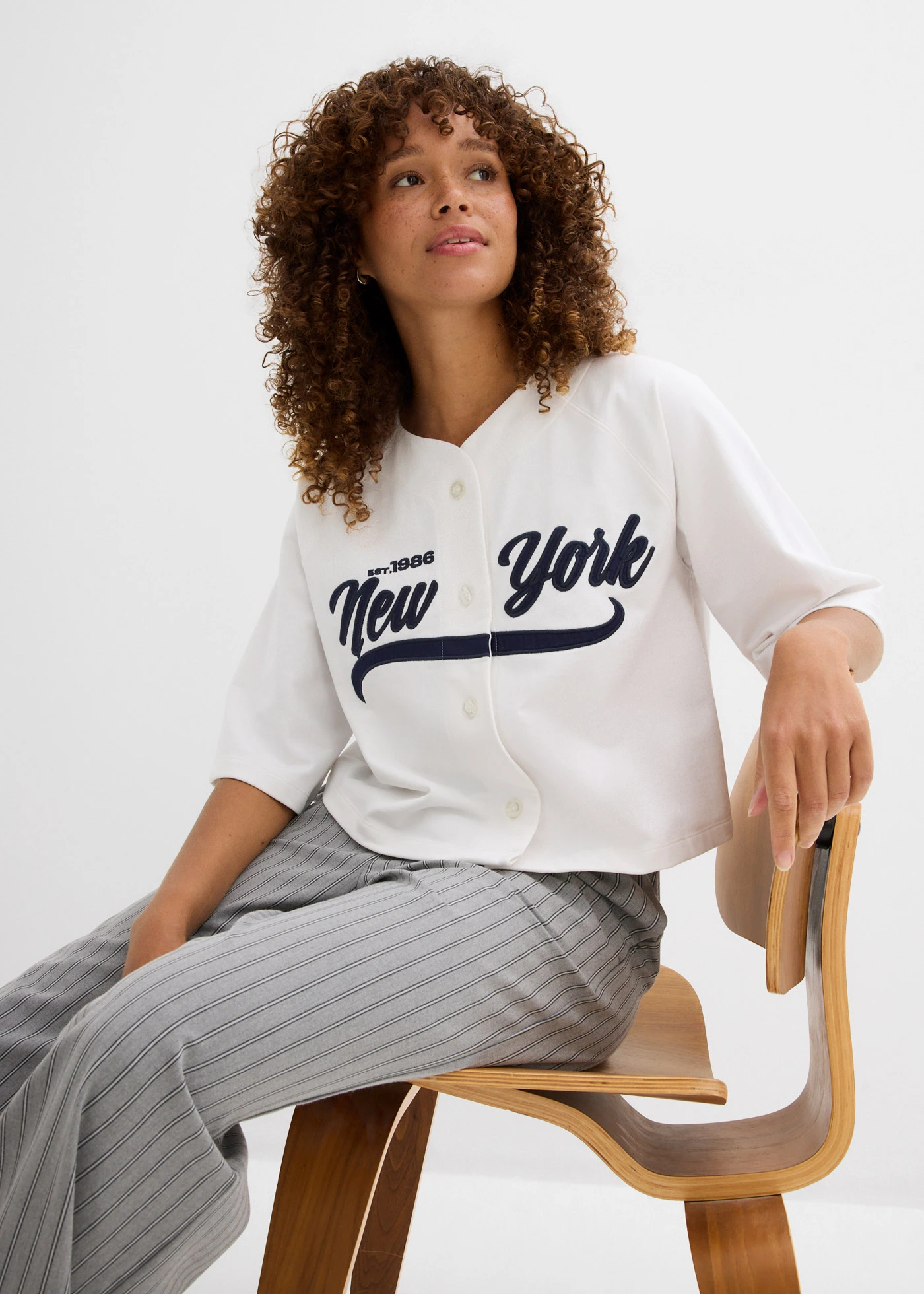 Oversize mikina z měkké bavlněné směsi • bílo-tmavě modrá • bonprix obchod