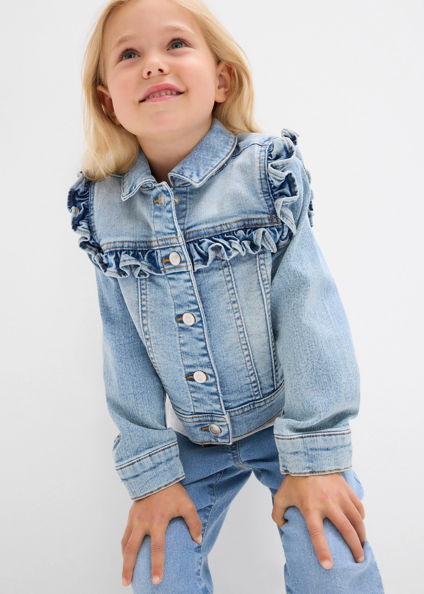 Džínová bunda z elastické směsi s organickou bavlnou • světle modrý denim • bonprix obchod