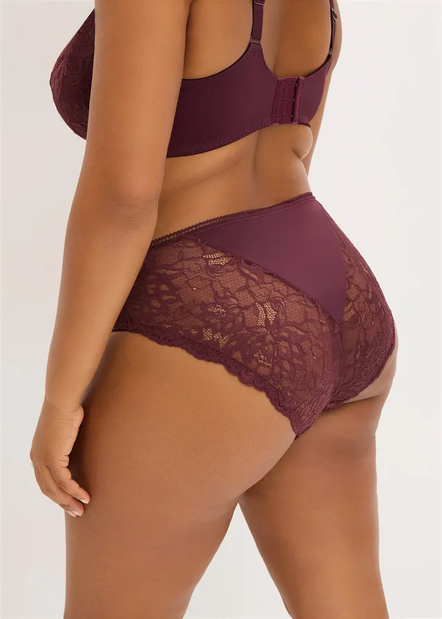 Maxislip met sierlijk kant, Kleur: wijnrood