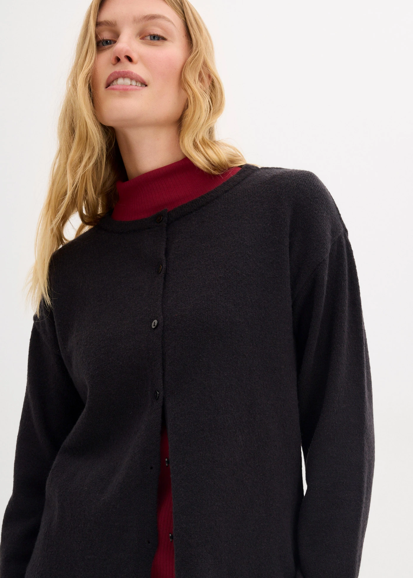 Gilet en fine maille • noir • Boutique bonprix