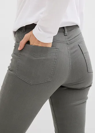 Rövidített fazonú twill nadrág • eukaliptusz zöld • bonprix áruház