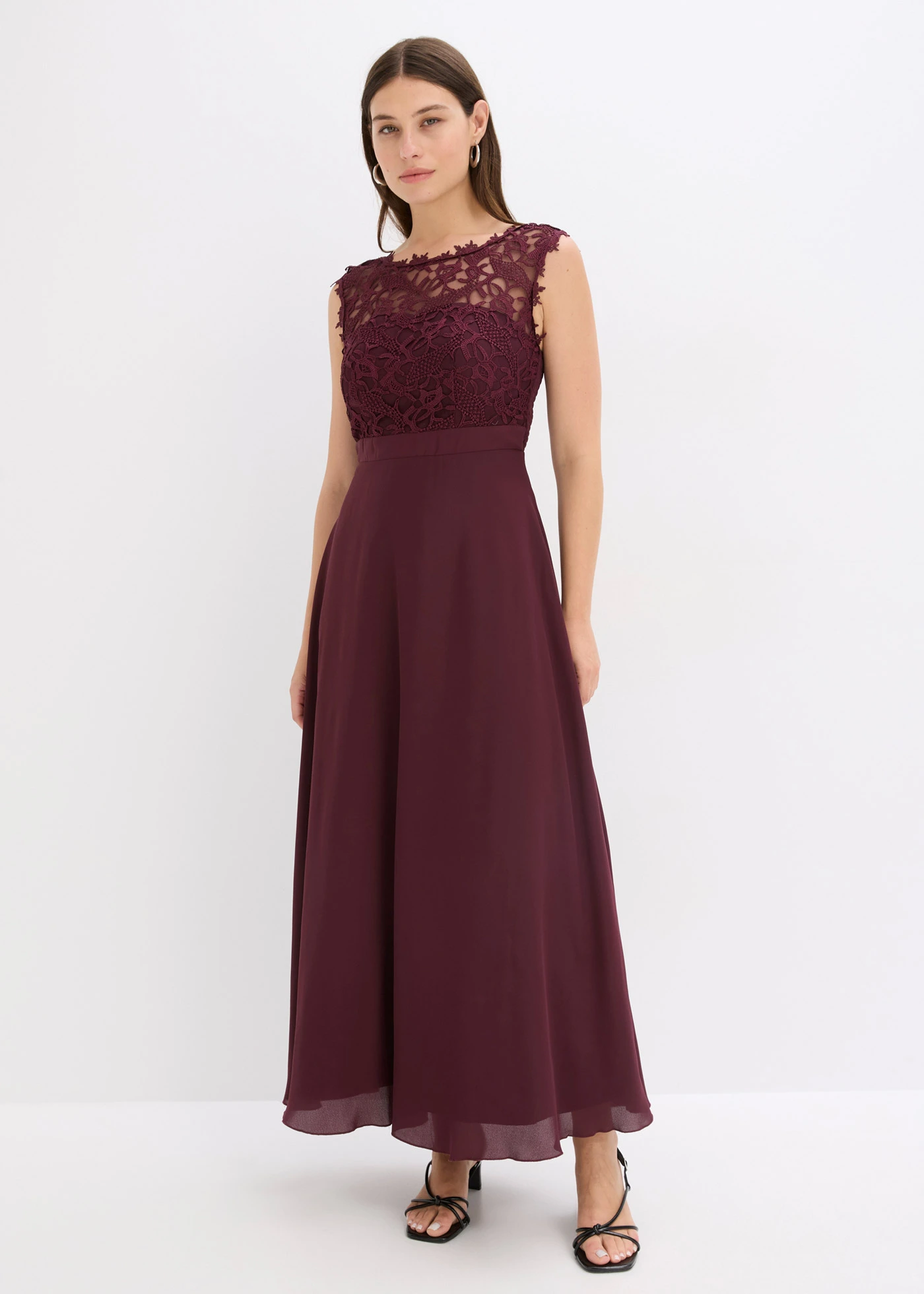 Maxi jurk met kant • wijnrood • bonprix online shop