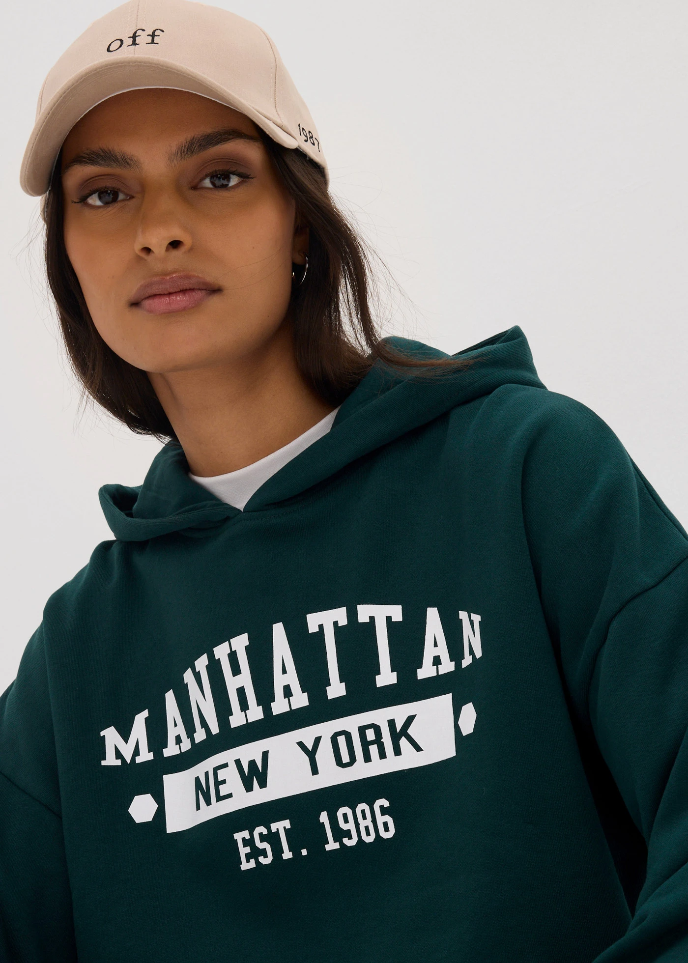 Hanorac oversize cu glugă din bumbac 100% • verde profund cu imprimeu • magazin bonprix