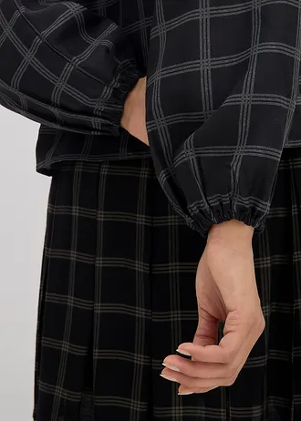Wijde blouse van zachte viscose • zwart-kleigroen geruit • bonprix online shop