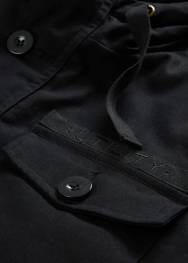 Parka d’hiver style militaire à doublure sherpa douce • noir • product-page.page-title-suffix