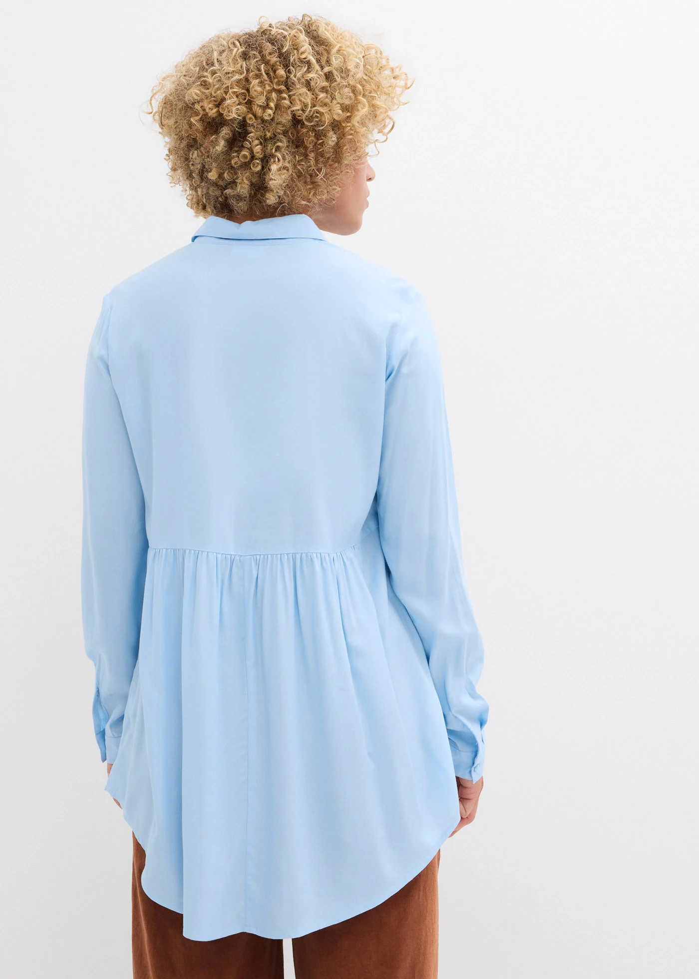 Chemisier long en viscose • bleu clair • product-page.page-title-suffix