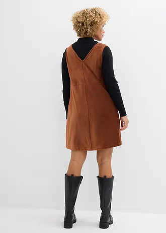 Robe salopette en jersey velours côtelé, longueur genou • brique • Boutique bonprix