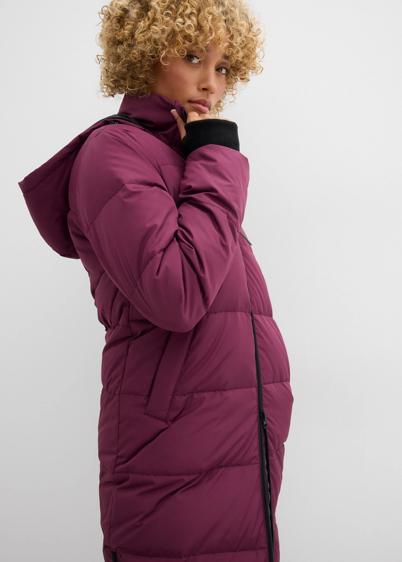 Doudoune longue avec duvet recyclé • aubergine • Boutique bonprix