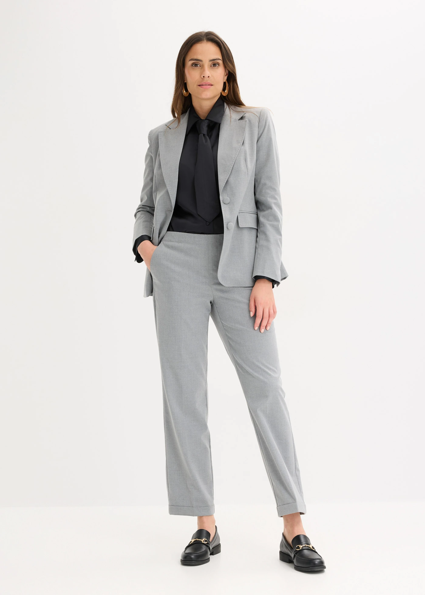 Satijnen blouse met een afneembare das • zwart • bonprix online shop