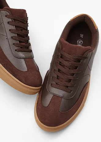 Sneakers in retrolook • donkerbruin • bonprix online shop