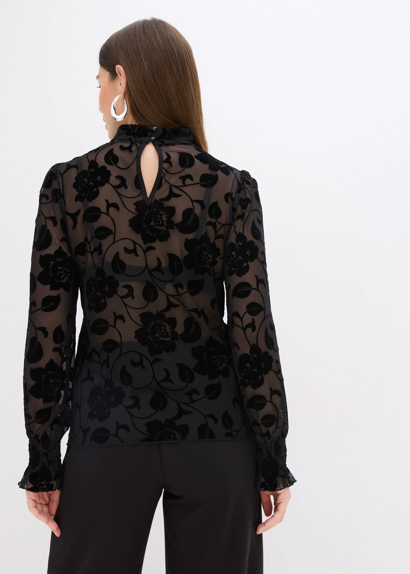 T-shirt manches longues légèrement transparent avec imprimé floqué • noir • Boutique bonprix