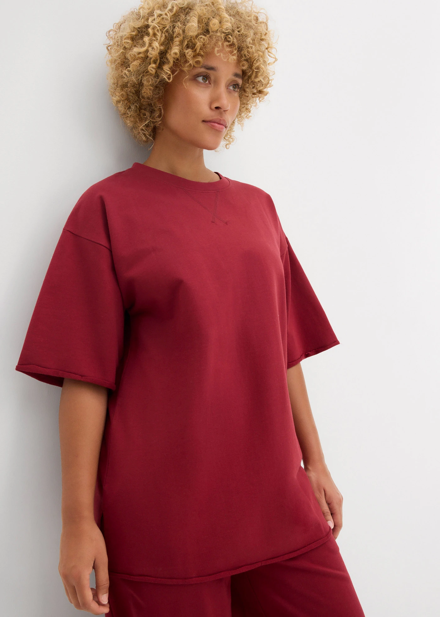 Lang sweatshirt van katoen • pruimrood • bonprix online shop