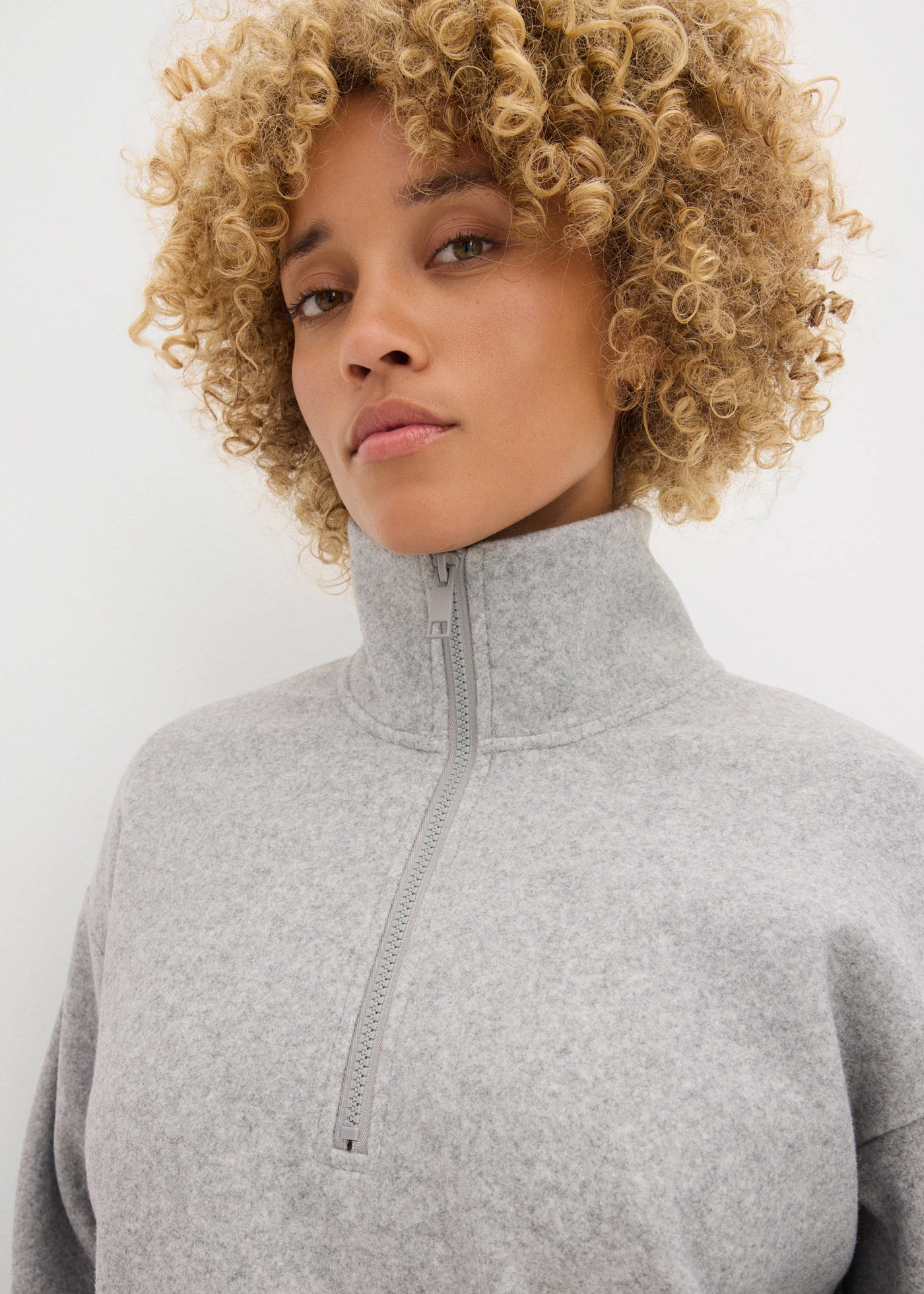 Oversize pulovr s vlněným vzhledem • stínově šedý melír • bonprix obchod