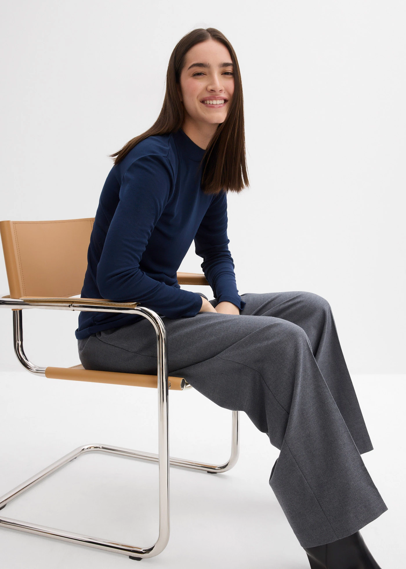 Žebrované tričko s nařasením • tmavě modrá • bonprix obchod