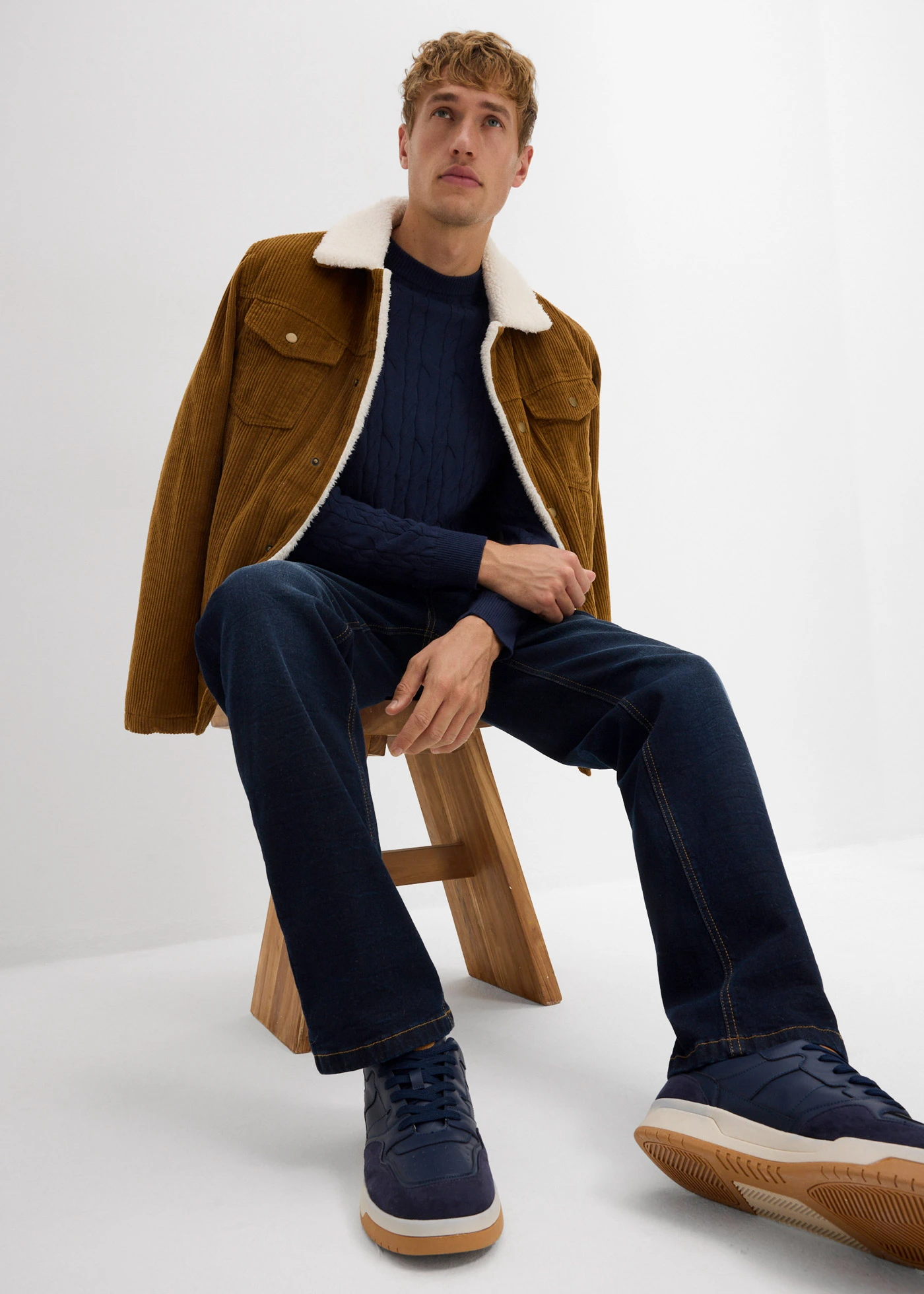 Jean classique, droit • bleu foncé denim • Boutique bonprix