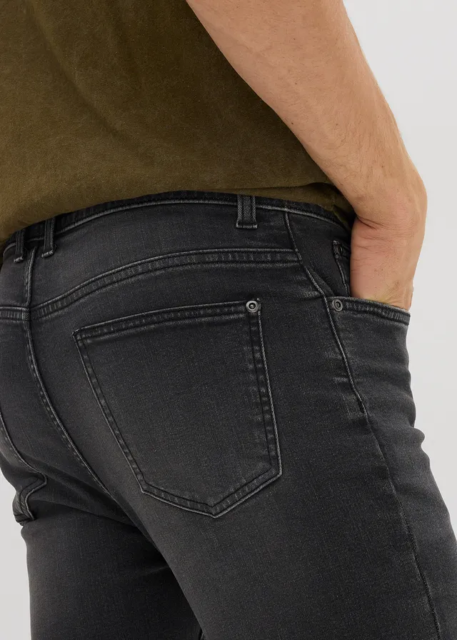 Jean extensible Slim, droit • noir denim used • product-page.page-title-suffix