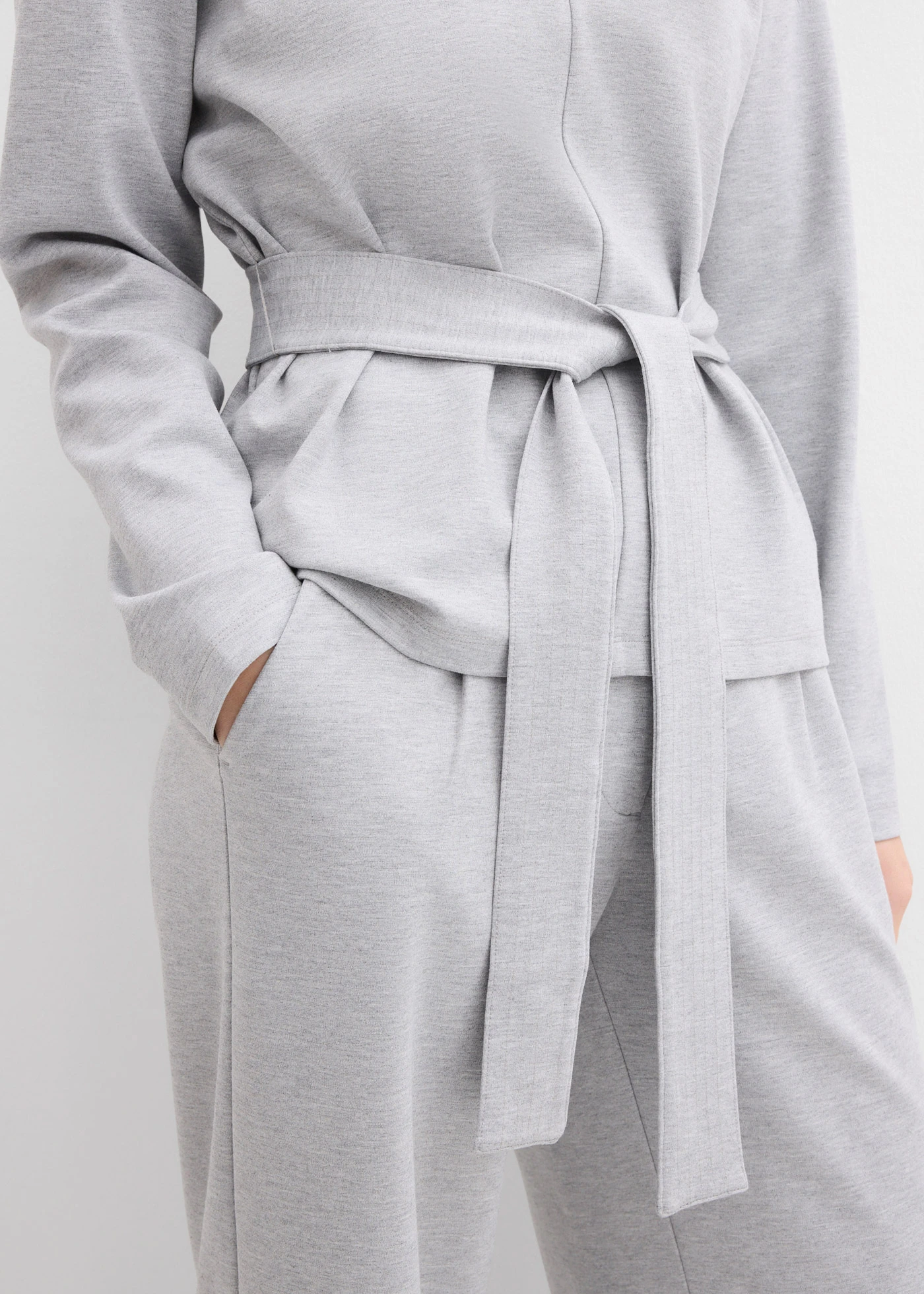 Tričko s dlouhým rukávem a širokou vázačkou, z viskózové směsi • světle šedý melír • bonprix obchod