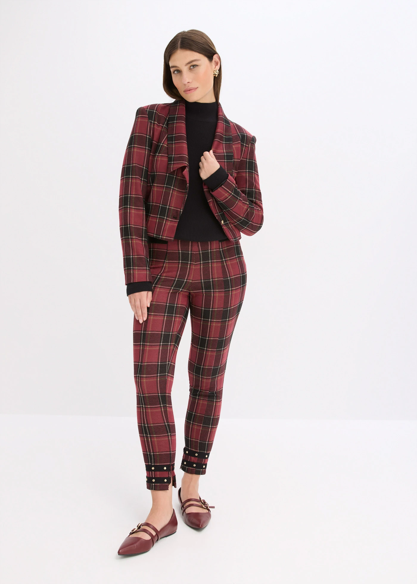 Jegging arany színben fénylő szegecsekkel • piros/kockás • bonprix áruház