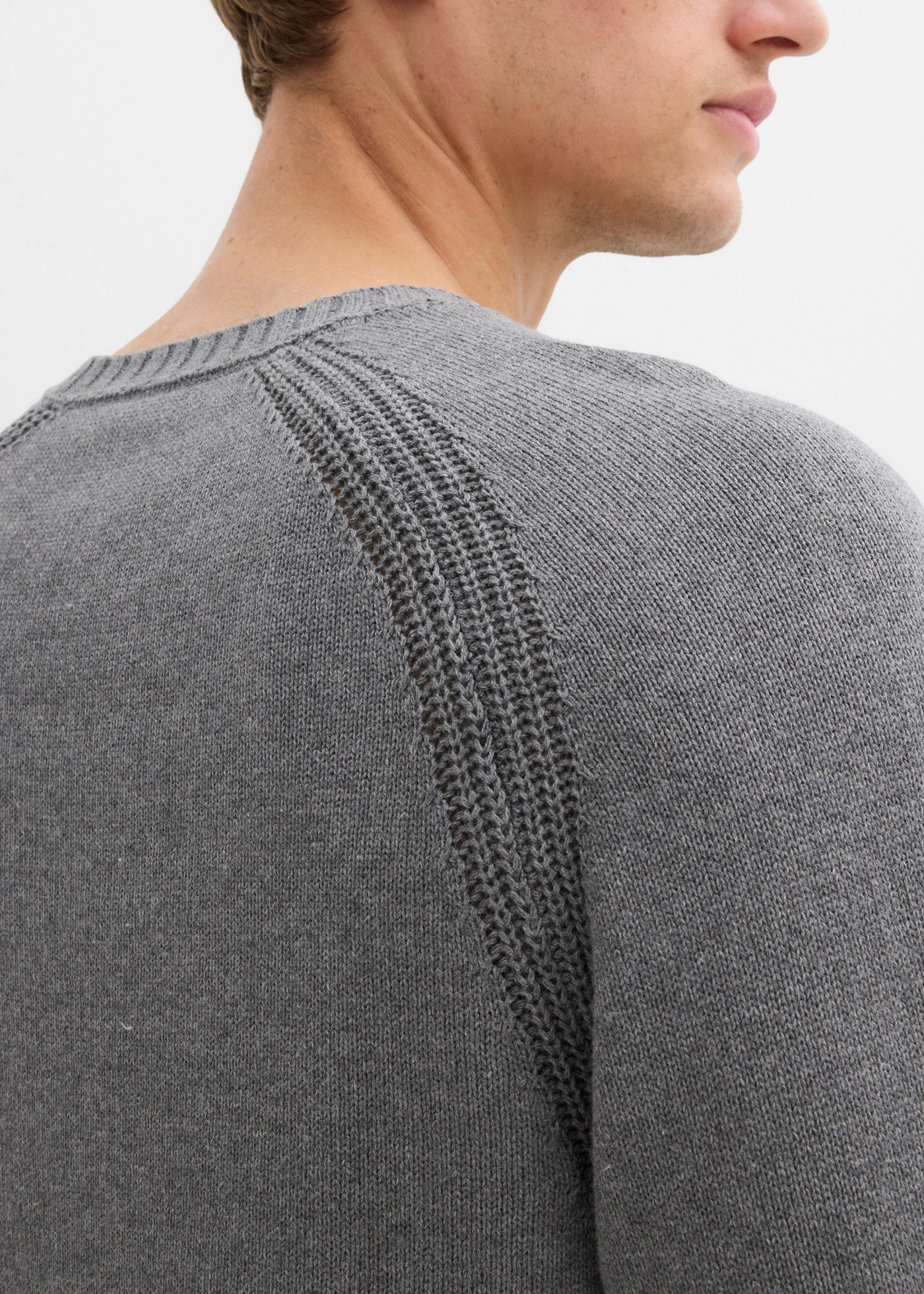 Fijngebreide trui van recyclebaar katoen • grijs gemêleerd • bonprix online shop