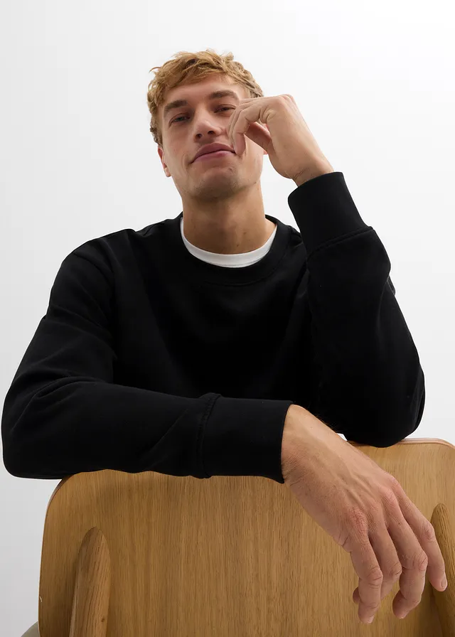 Oversized sweater van biologisch katoen • zwart • product-page.page-title-suffix