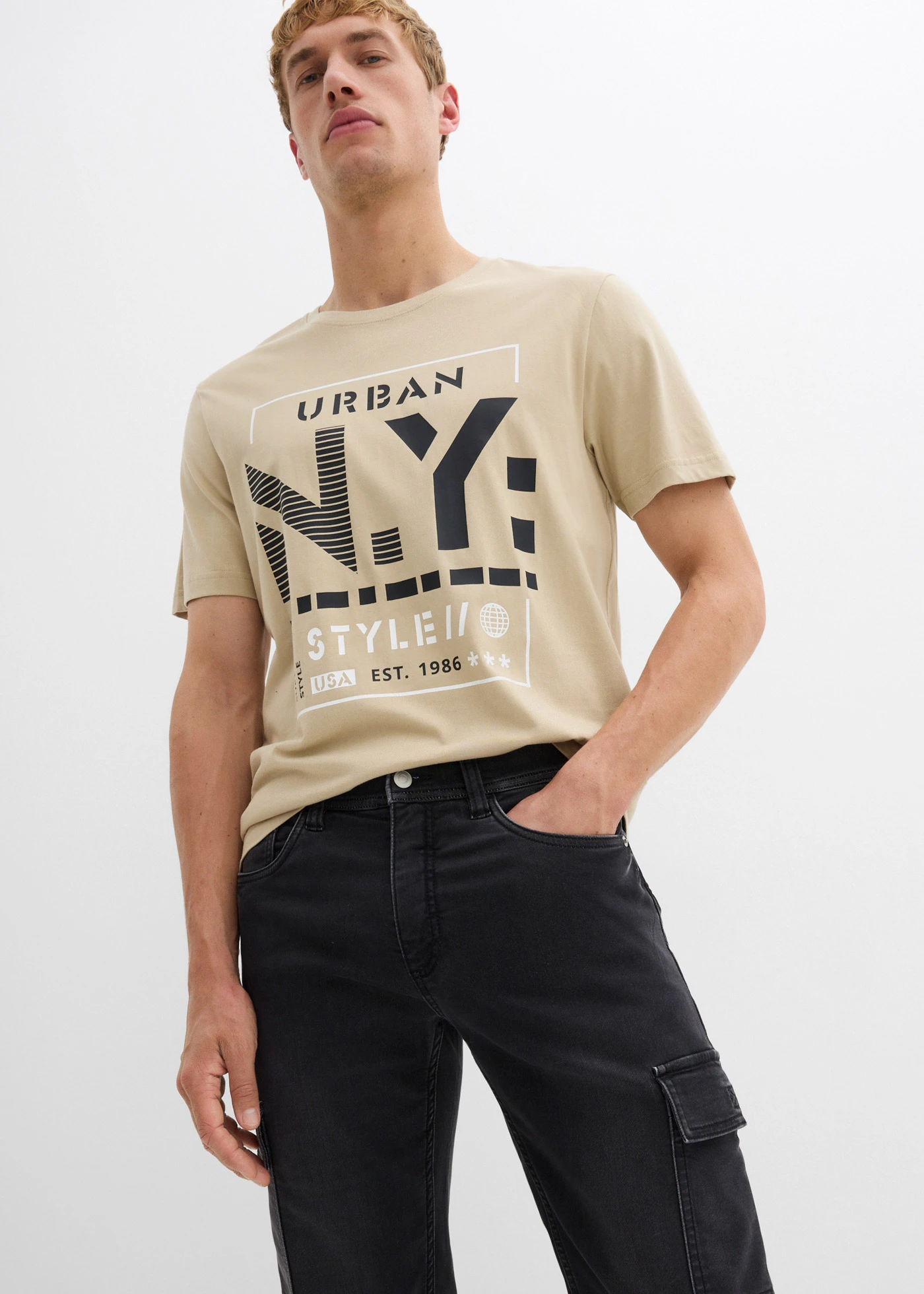 Cargo džínové joggingové kalhoty s pohodlným pasem, Regular Fit, Straight • černý denim • bonprix obchod