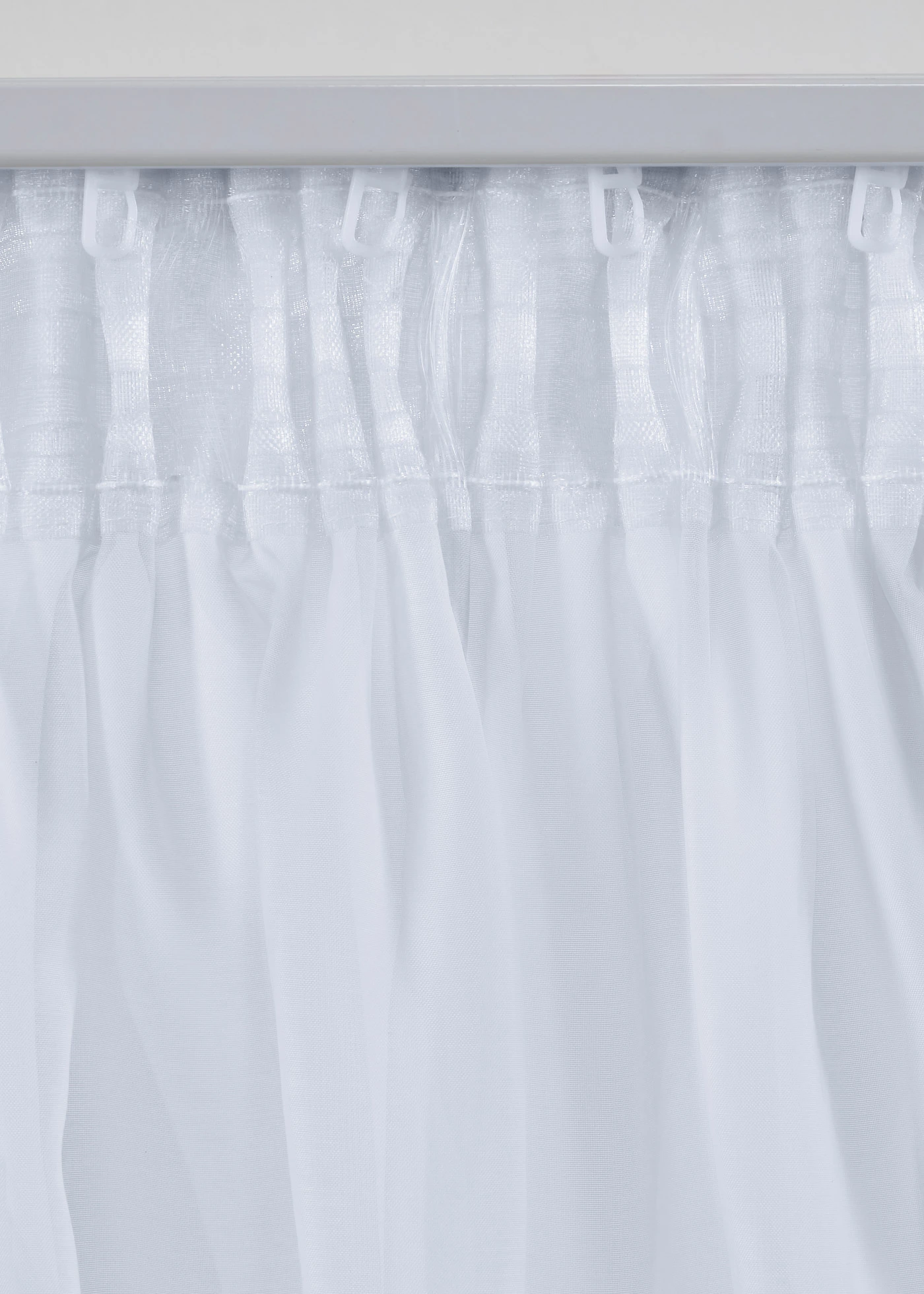 Voilage en fine batiste (1 pce) • blanc • Boutique bonprix