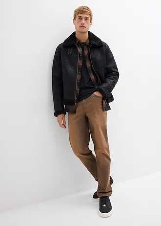 Lehké strečové džíny Classic Fit s pohodlným pasem a vintage sepráním • hnědá terakota • bonprix obchod