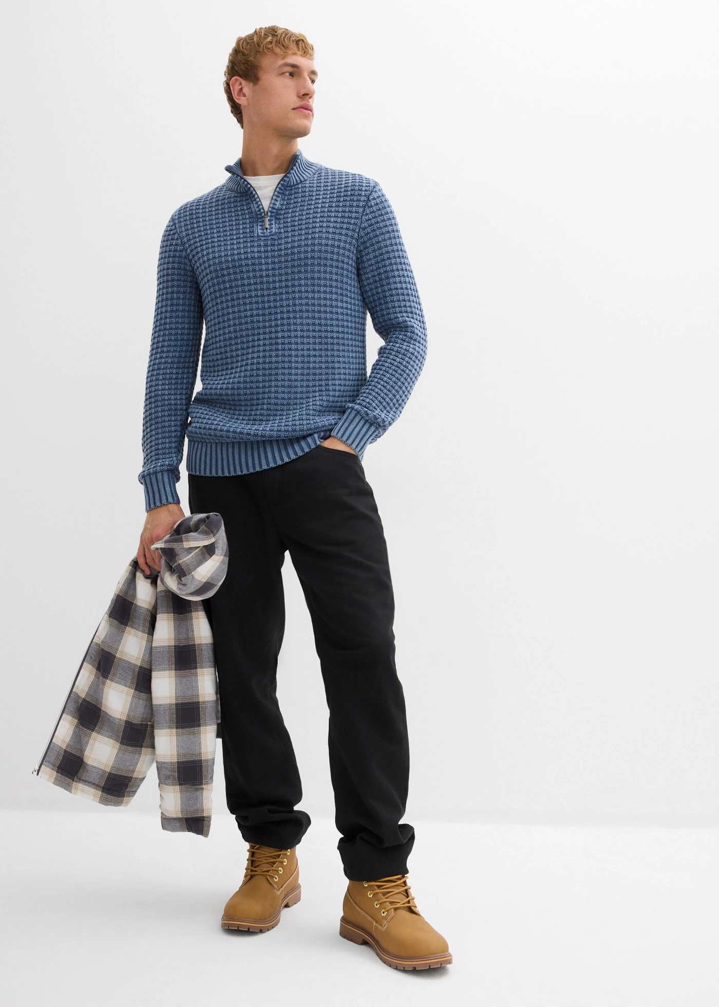 Gestructureerde grof gebreide trui in gewassen look met katoen • blauw • bonprix online shop