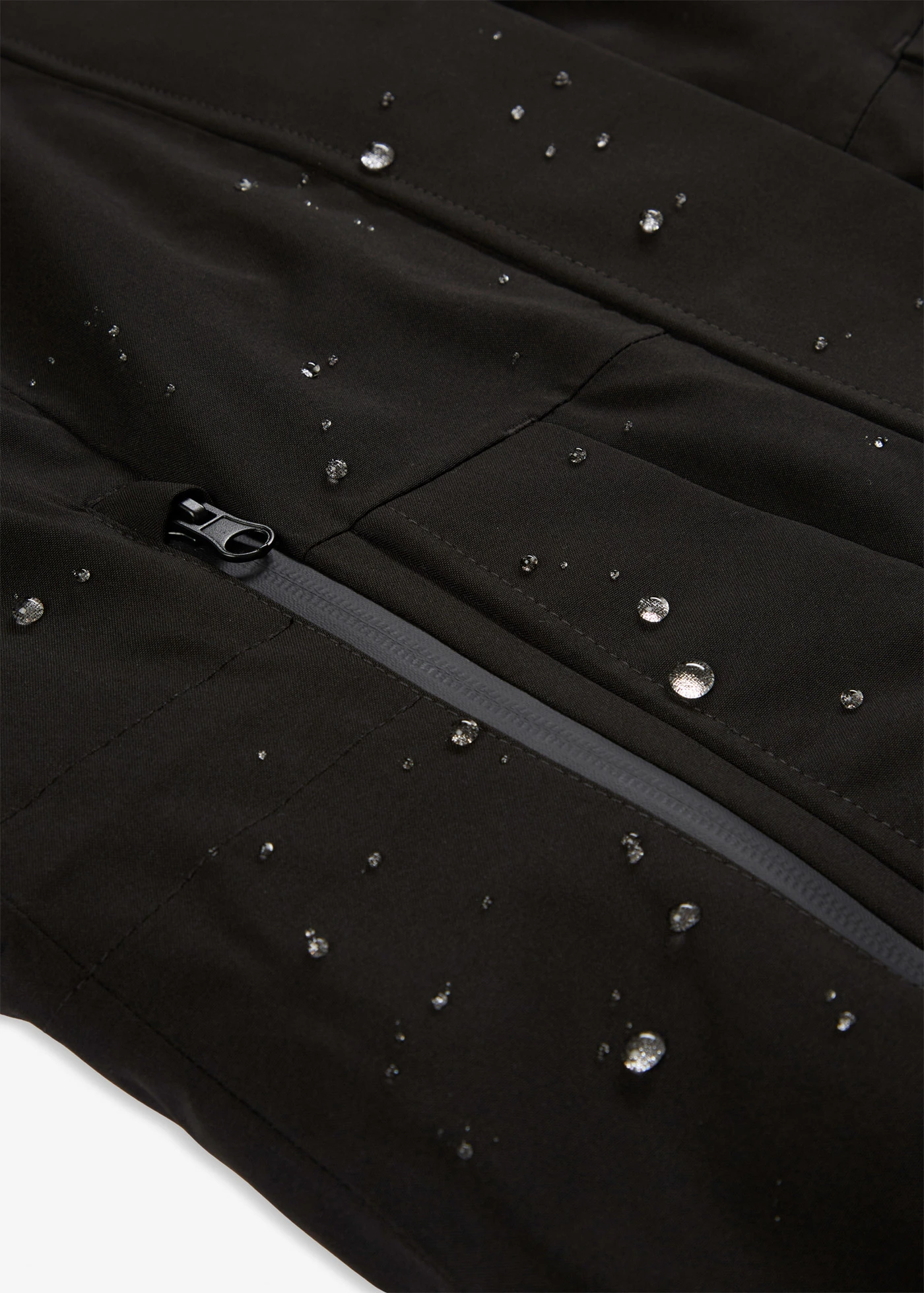 Krátký kabát do deště • černá • bonprix obchod