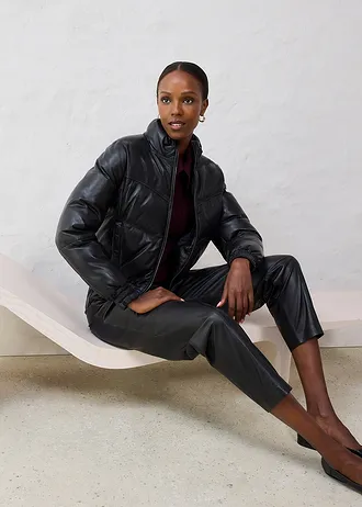 Geacă matlasată de piele nappa de miel • negru • magazin bonprix