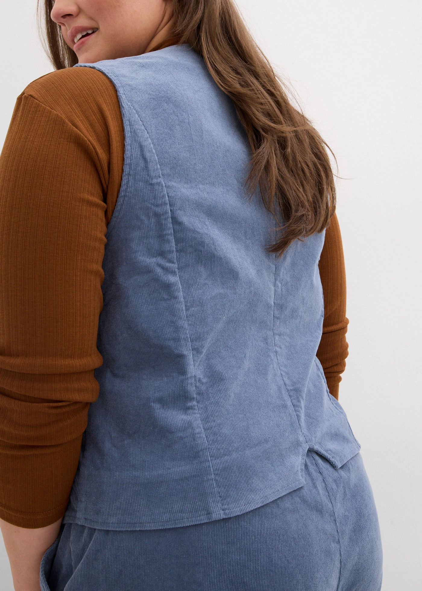 Manšestrová vesta • kouřově modrá plus size • bonprix obchod