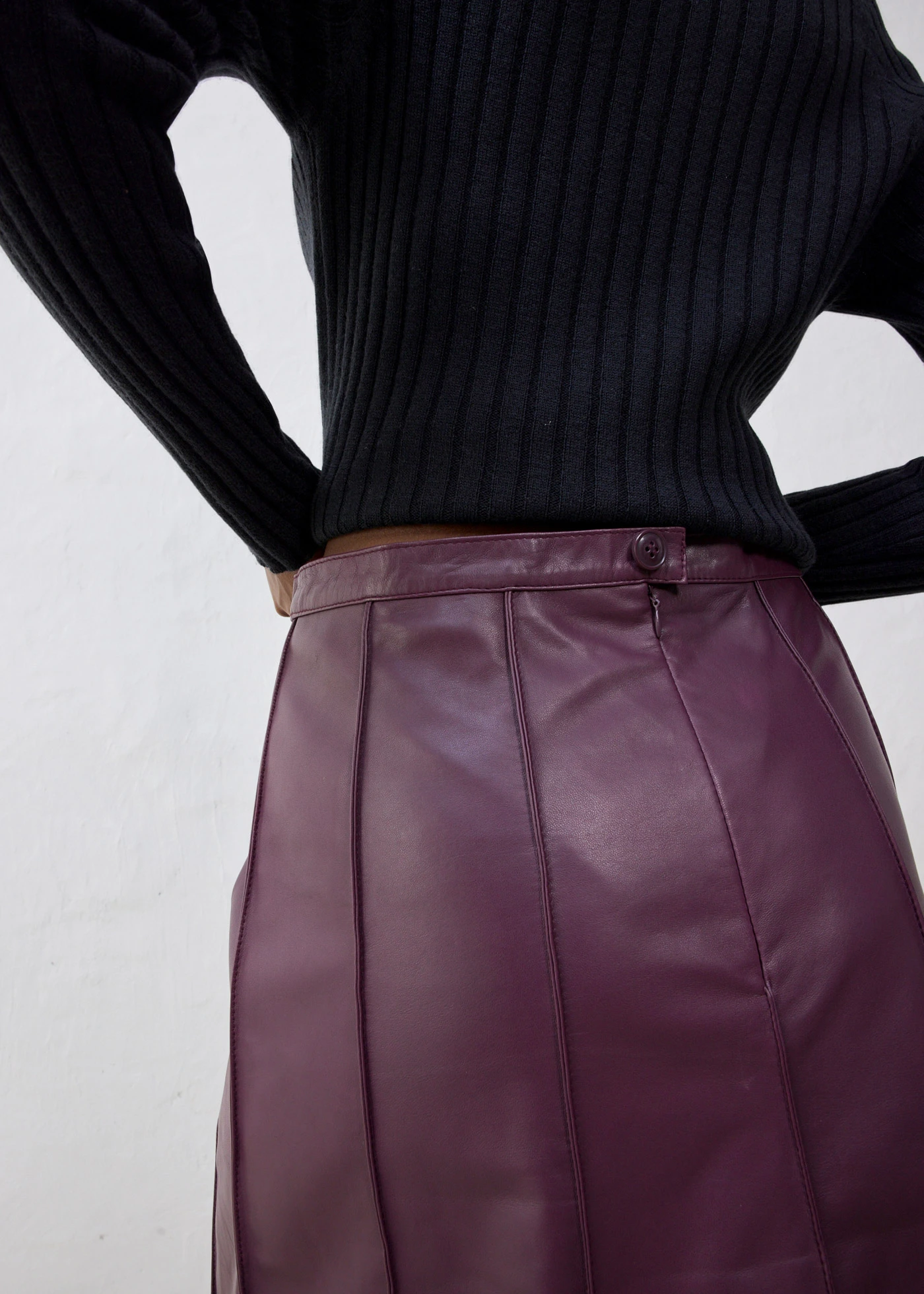 Rozšířená kožená sukně z jehněčí kůže nappa • vínová • bonprix obchod