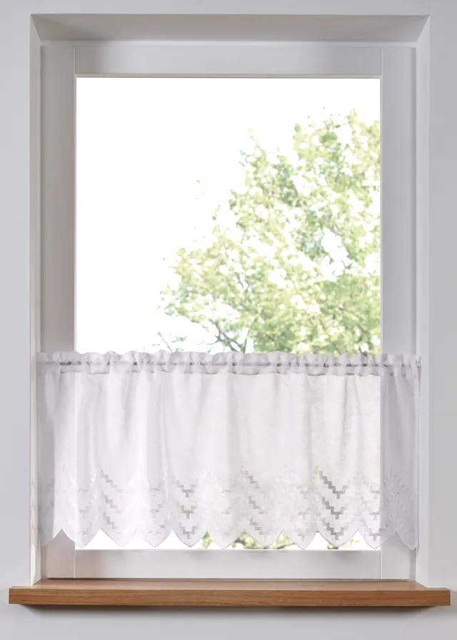 Vitrážková záclona s recyklovaným polyesterom