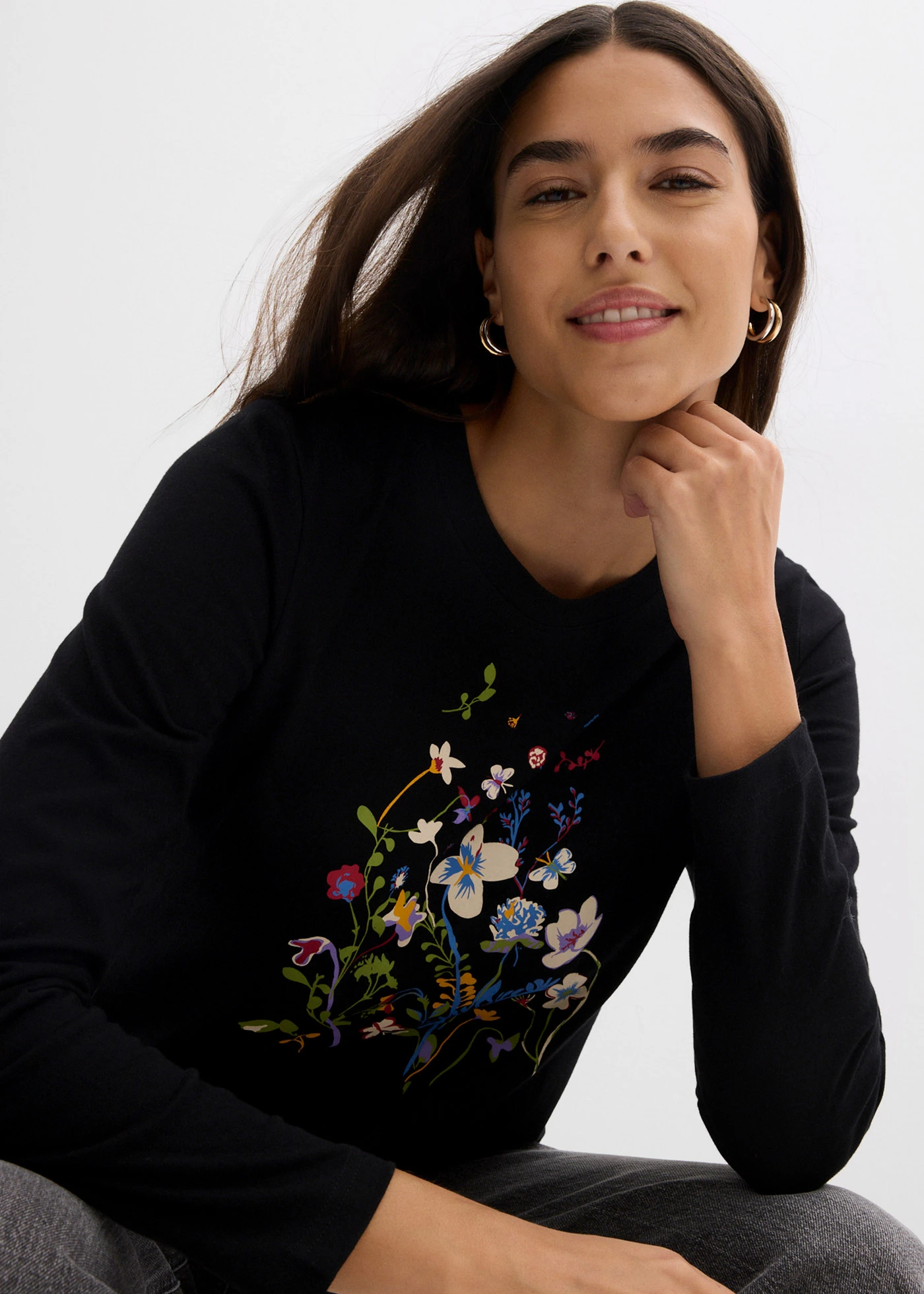 T-shirt manches longues 100% coton • noir floral • Boutique bonprix