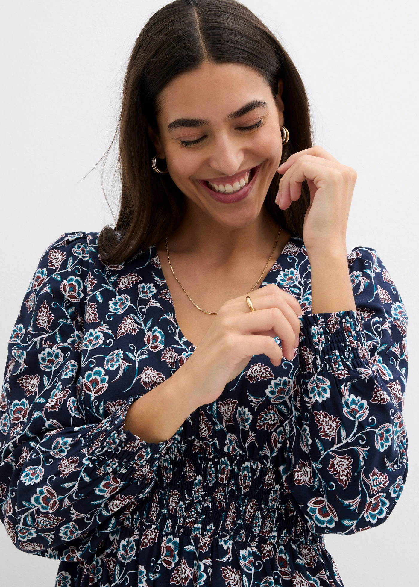 Maxi jurk van soepele viscose • donkerblauw-wolwit-kastanjerood-zeeturkoois-zwart • bonprix online shop