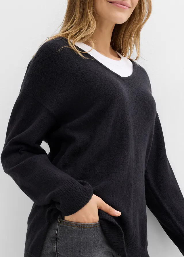 Lange oversized trui met splitten opzij • zwart • product-page.page-title-suffix