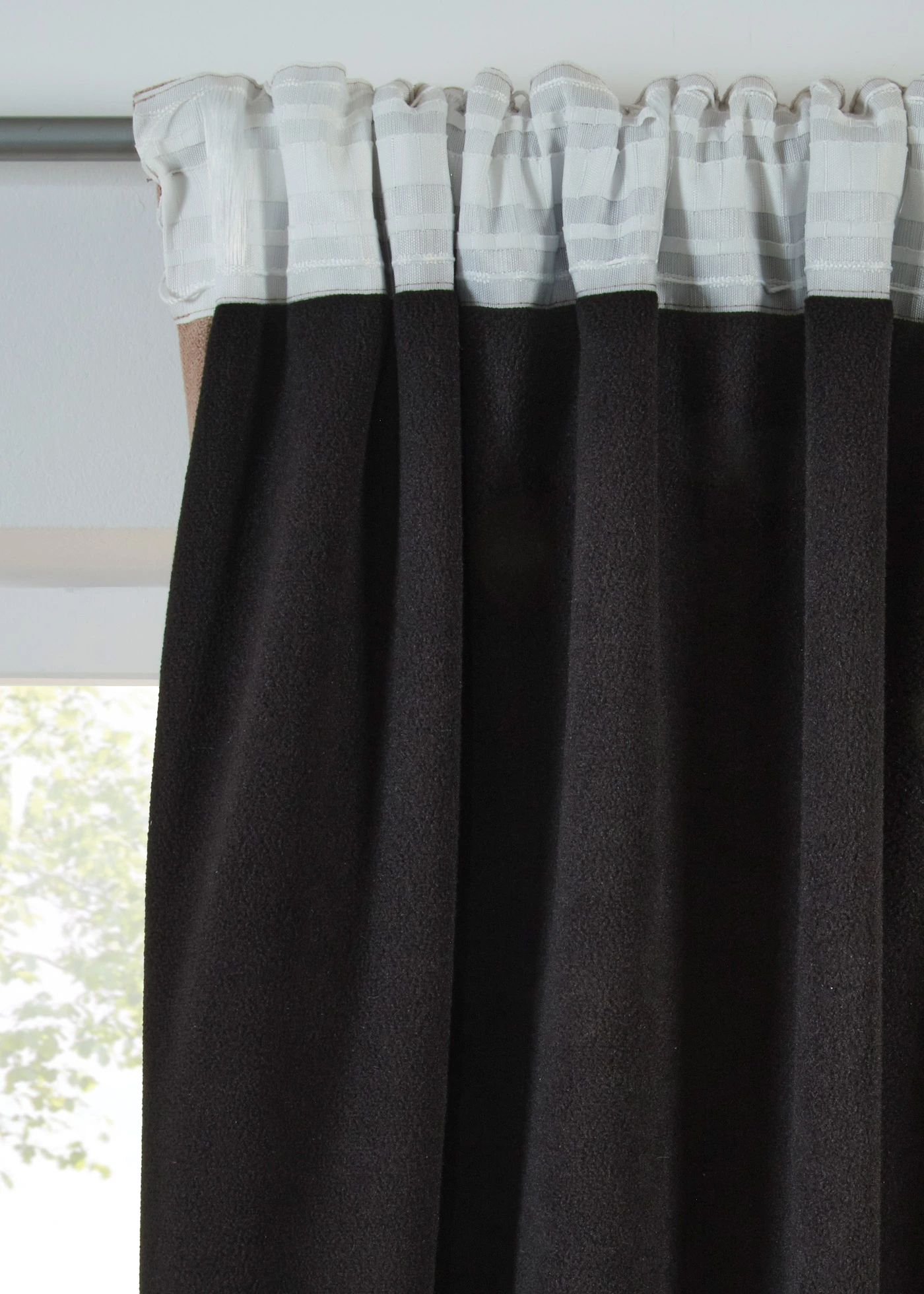 Rideau thermique avec verso en polaire noire (1 pce) • beige • Boutique bonprix