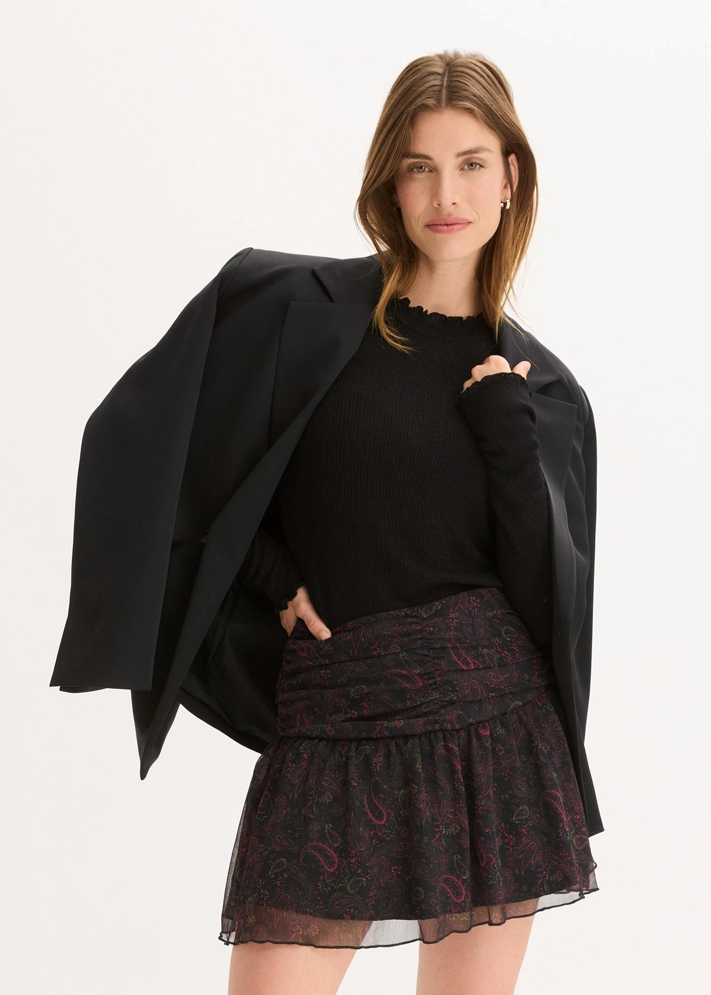 Minisukně • černo-vínovo-tmavě olivovo-rododendronově červená s kašmírovým vzorem • bonprix obchod